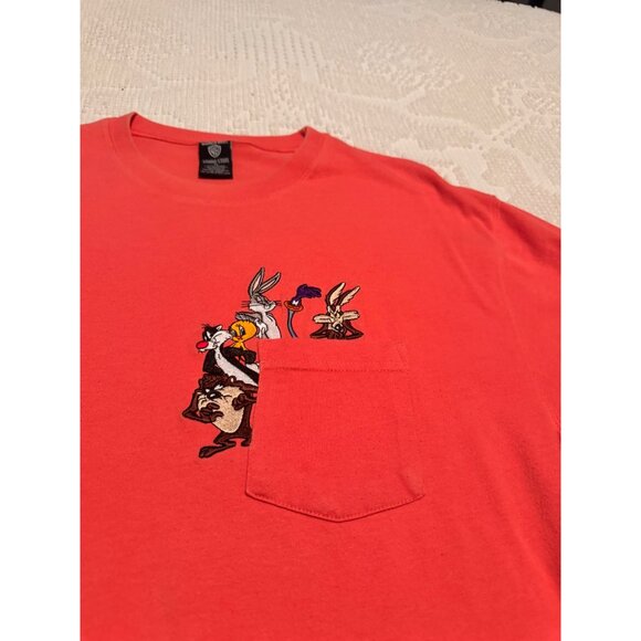 Warner Bros Studio Store Looney Tunes Red T-Shirt M - Picture 2 of 5